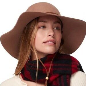 Sunday Afternoons Vivian 100% Wool Felt Hat